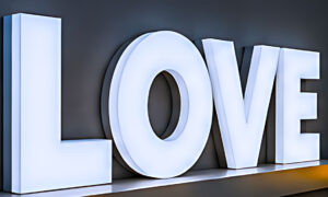 Letras de PVC con frontal de metacrilato